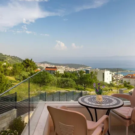 Ctma300-dream With Private Pool For 6 + 2 Persons Makarská