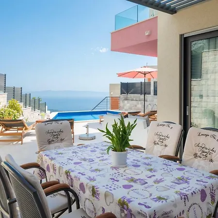 Ctma300-dream With Private Pool For 6 + 2 Persons
